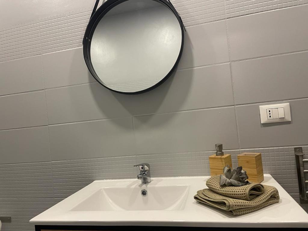 Conny'S House Apartment Catania Ngoại thất bức ảnh
